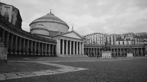 Napoli Bir Bahar Sabahı Şafak Vakti Meydana Gelen Piazza Plebiscito — Stok video