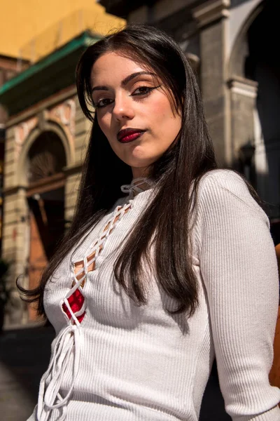 Mladá Dívka Módní Oblečení Neapoli — Stock fotografie