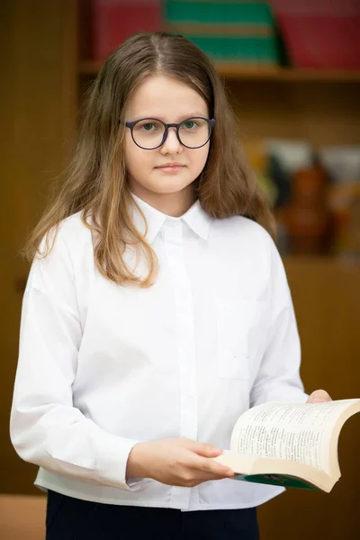 Girl Schoolgirl Book Middle School Age — Stock Photo, Image