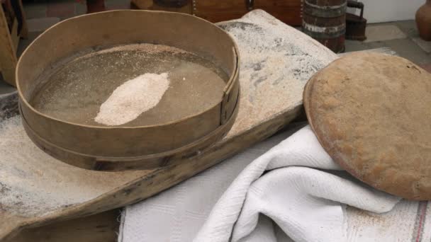 Flour Sifted Baking Sieve — Video