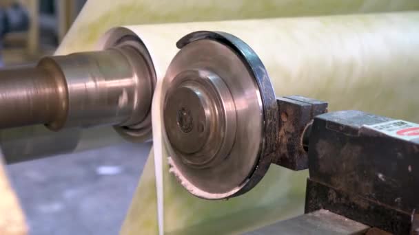 Industrial Machine Makes Wallpaper — Video