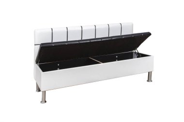 Mutfak kanepesi beyaz arka planda izole edilmiş. Yastıklı mobilyalar.