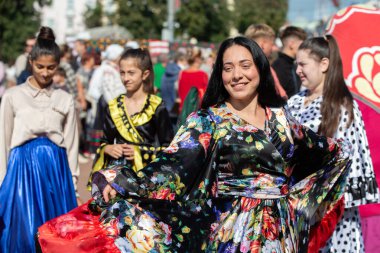 17 Eylül 2023. Beyaz Rusya. Gomel şehri. Farklı ulus ve halkların etnik kültürlerinin bayramı.