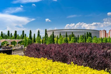 Krasnodar, Rusya 2 Temmuz 2023: Krasnodar futbol stadyumu, Krasnodar veya Galitsky parkı yaz günü.
