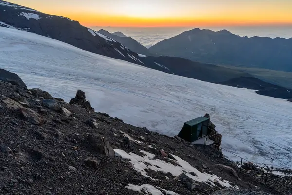 stock image Elbrus northern assault camp. Climbing mountain Elbrus. North Caucasus, Russia.