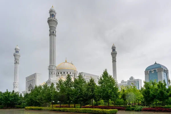 stock image Shali, Chechnya, Russia -June 30, 2024: Amazing view of Shali City, Chechen Republic, Russia. The largest mosque in Europe.