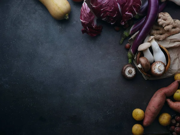 Top View Seasonal Groceries Healthy Vegetarian Ingredients Cooking Dinner Dark — ストック写真
