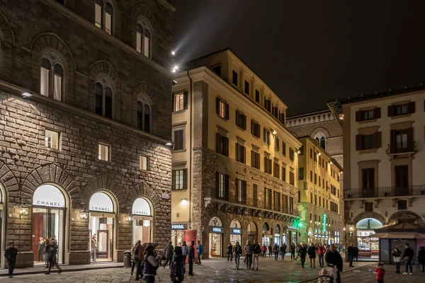 stock image Florence, ITA - November 13, 2015: City life in downtown Florence at night
