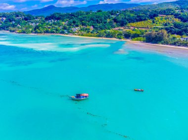 Mahe Adası, Seyşeller 'deki Anse a la Mouche' un hava manzarası
