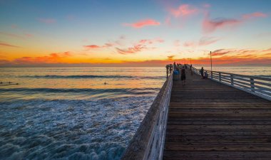Pacific Beach, San Diego pembe günbatımı
