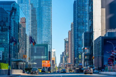 New York, ABD - Ekim 06: 2024: Manhattan şehir merkezinde gökdelenler