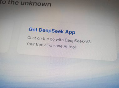 Alghero, IT - 31 Ocak 2025: Deepseek Uygulamasının Deepseek web sitesindeki linkini kapat