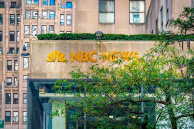 New York, ABD - 08 Ekim 2024: Rockefeller Center 'da NBC Haber Stüdyoları