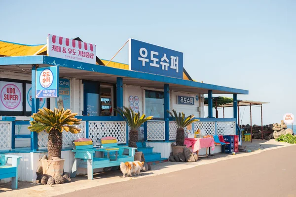 stock image Jeju island, Korea - February 28, 2023 : Udo island supermarket cafe