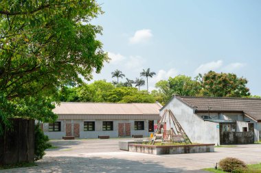 Yilan, Tayvan - 20 Mart 2023 Yilan İdaresi Anma Salonu yakınlarındaki Kültür Parkı