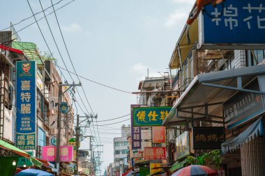 Yilan, Tayvan - 20 Mart 2023 Yilan Yerel Pazar Caddesi