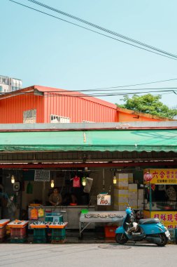 Yilan, Tayvan - 20 Mart 2023 Yilan Yerel Pazar Caddesi