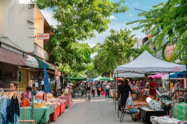 Chiang Mai, Tayland - 24 Eylül 2023 Pazar gecesi