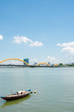 Ejder Köprüsü ve Han Nehri Danang, Vietnam 'da.