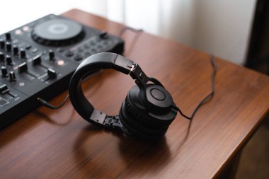 dj controller and Sound mixing desk at home,headphone
