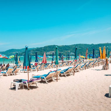 Plaj ve açık deniz tropikal adada