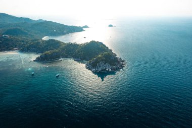 Yüksek açılı tropik ada, Koh tao Tayland