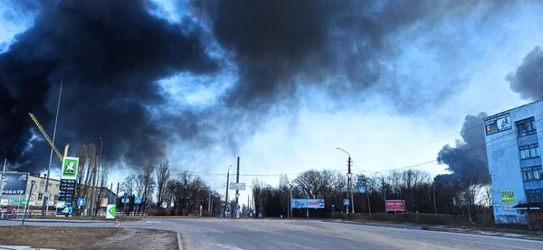 Smoke Fire Outskirts City Air Strike Russian Aircraft City Chernihiv — Stock Photo, Image