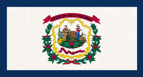 アメリカ合衆国の国旗はファブリック フラッグ ウェストバージニア州 フラッグ ウェストバージニア州である アメリカ国旗 ウェストバージニア州のシンボル アメリカの州 ファブリックテクスチャ — ストック写真