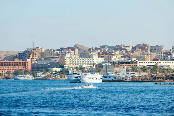 Hurghada Mesir Agustus 2018 Pemandangan Tanggul Hurghada Dengan Kapal Pesiar — Stok Foto