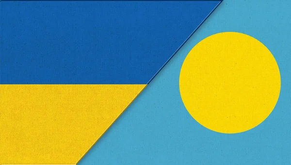 Ukrayna Palau Bayrakları Kumaş Yüzeyinde Ukrayna Palau Bayrakları Var Kumaş — Stok fotoğraf