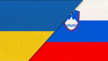 Ukrayna ve Slovenya bayrağı. Kumaş dokusunda Ukrayna ve Slovenya bayrakları. İki Bayrak Birlikte. Ukrayna ve Slovenya 'nın ulusal sembolleri. Avrupa ülkeleri. Diplomatik Sırplar. Lovana Cumhuriyeti.