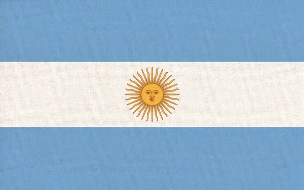 生地表面にアルゼンチンの国旗 アルゼンチンの国旗はテクスチャーされた背景 ファブリックテクスチャ アルゼンチン共和国の国旗イラスト ファブリックテクスチャ — ストック写真