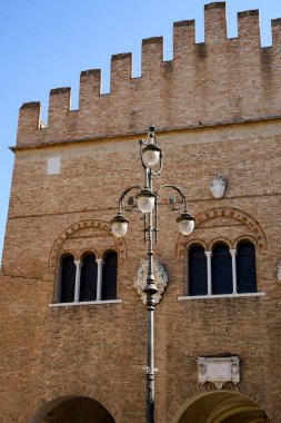 Treviso, Veneto, İtalya 'daki tarihi binaların dışında. Palazzo del Trecento