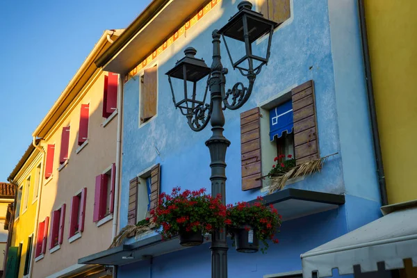 Typické Barevné Domy Caorle Provincii Benátky Benátsko Itálie — Stock fotografie