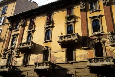 Milan, Lombardy, Italy: facade of old house along via Castelvetro