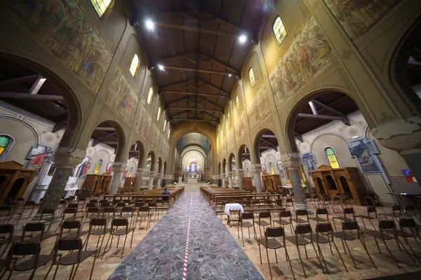 stock image Milan, Lombardy, Italy: interior of the old church of Lourdes