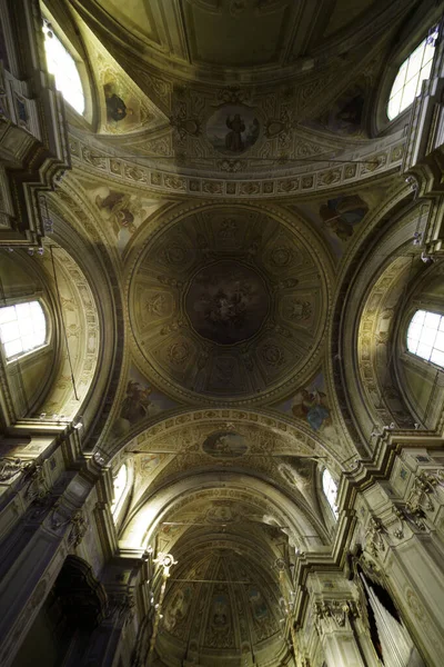 Gaggiano Mediolan Lombardia Włochy Wnętrze Zabytkowego Kościoła Sant Invenzio — Zdjęcie stockowe