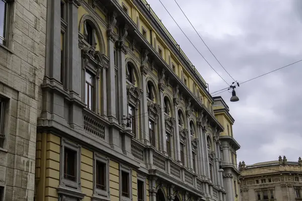 Milano Lombardia Italia Facciata Dello Storico Palazzo Delle Poste — Foto Stock
