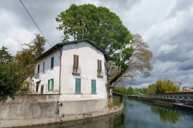 Martesana Kanalı, Milan, Lombardy, İtalya yakınlarındaki tarihi ev
