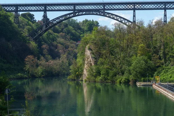 Żelazny Most Nad Rzeką Addą Paderno Lombardia Włochy — Zdjęcie stockowe