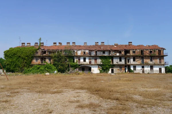 意大利伦巴第市米兰Cantalupo附近的旧住宅建筑的废墟 — 图库照片