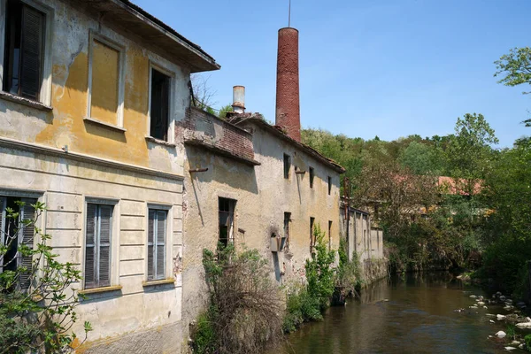 Ruiny Starych Budynków Przemysłowych Kraju Niedaleko Kairu Varese Lombardia Włochy — Zdjęcie stockowe
