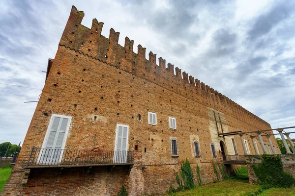 Μεσαιωνικό Κάστρο Του Βελγίου Στην Επαρχία Pavia Λομβαρδία Ιταλία — Φωτογραφία Αρχείου