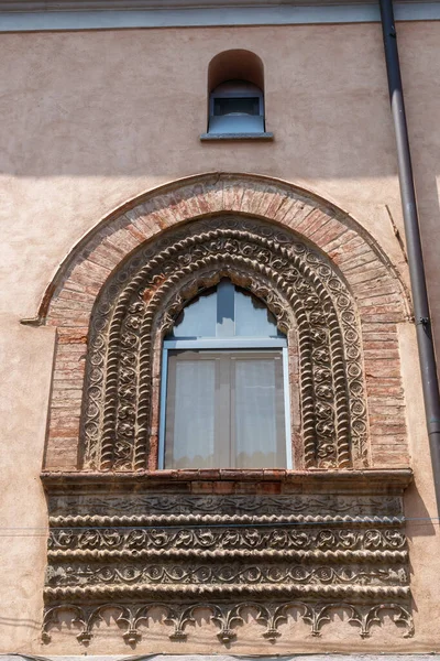 Janela Edifício Histórico Pontecurone Província Alessandria Piemonte Itália — Fotografia de Stock