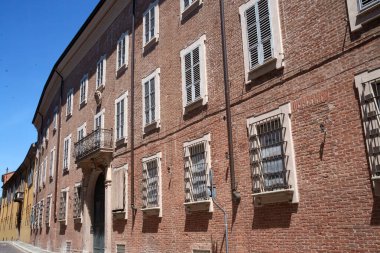 Piacenza, Emilia-Romagna, İtalya: Scalabrini caddesi boyunca tarihi binalar