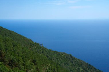 Cinqueterre Sahili (veya Cinque Terre), La Spezia ili, Liguria, İtalya, Unesco Dünya Mirası Bölgesi, Haziran ayında