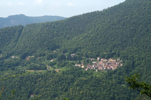Landskap Längs Vägen Arni Från Garfagnana Till Alpi Apuane Lucca — Stockfoto