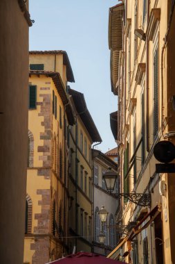 Lucca, Tuscany, İtalya 'nın tarihi binalarının dışında.