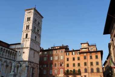 Lucca, Toskana, İtalya 'daki Foro Meydanı' nda San Michele