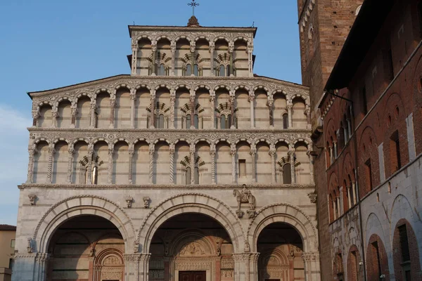 Lucca, Tuscany, İtalya, Ortaçağ Binası.